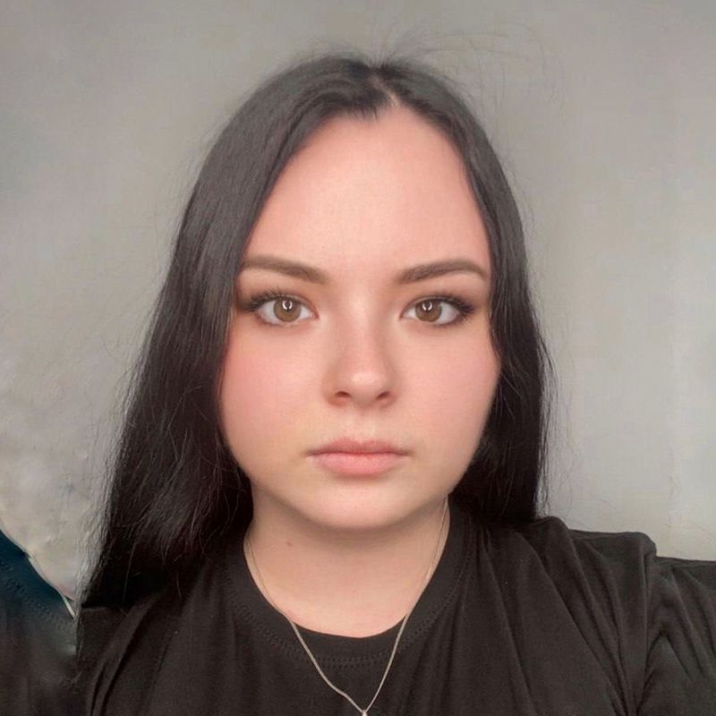Яна