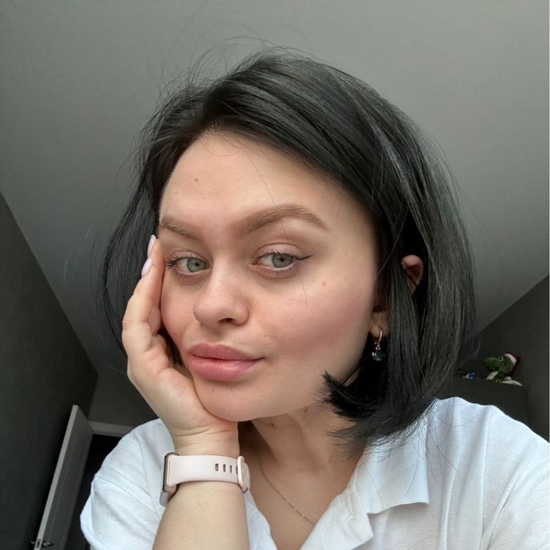 Клок Юлия