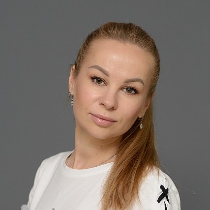 Изох Анна