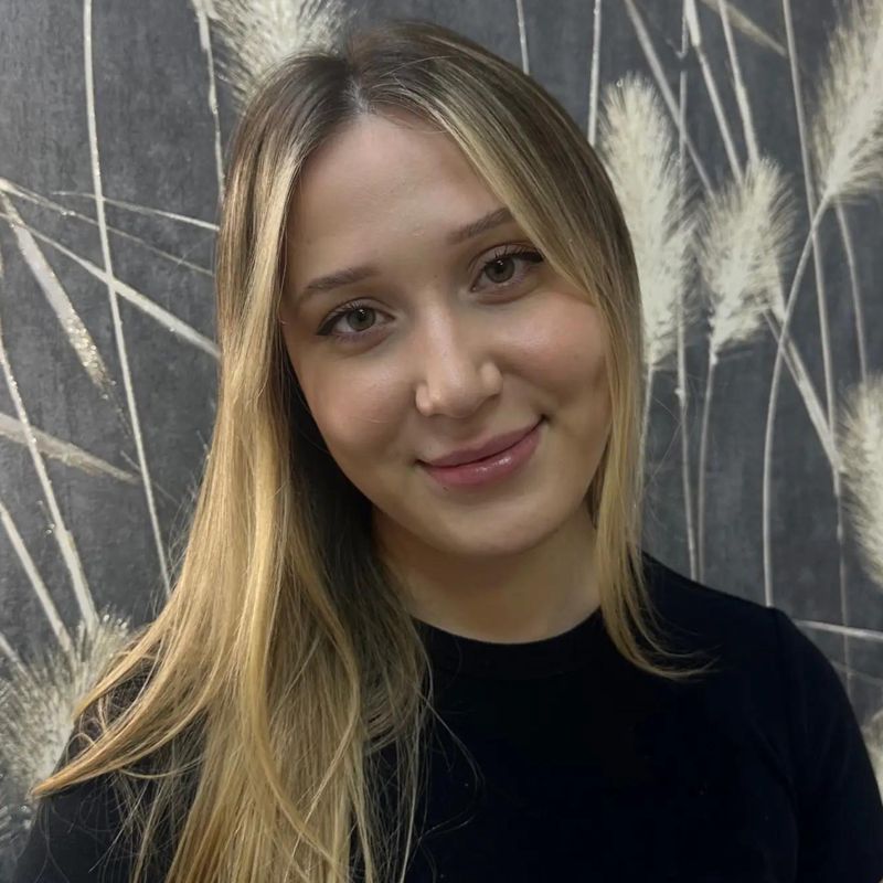 Бровист Ангелина