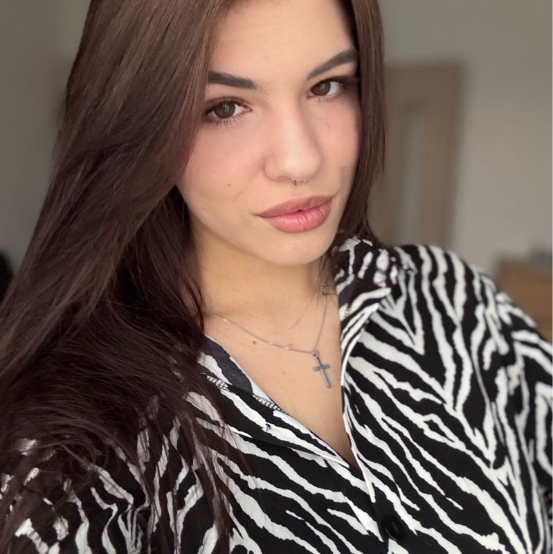 Логинова Виктория