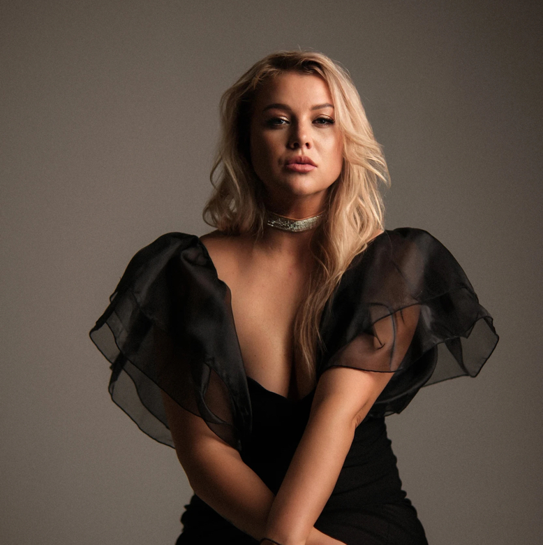Светлана Тутынина