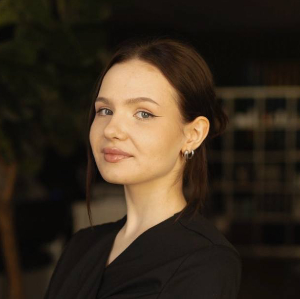 Никитина Марина