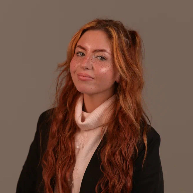 Ш Анна