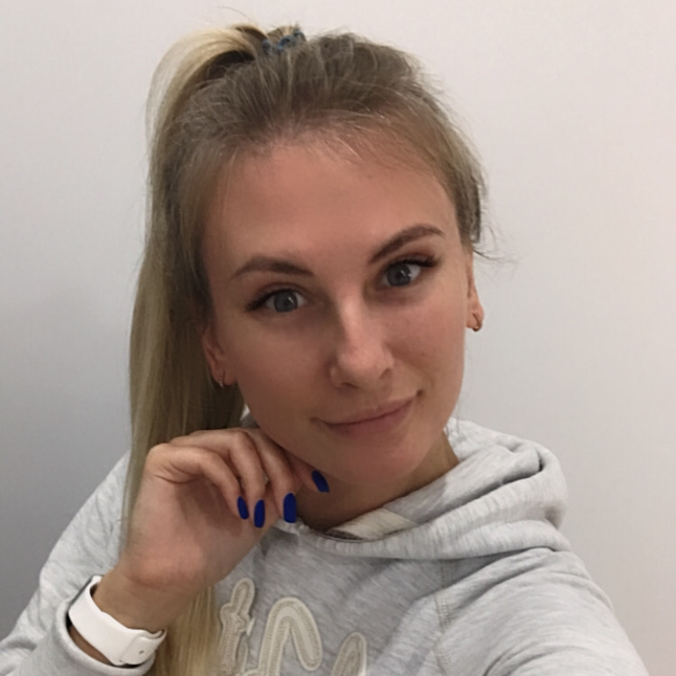 Илoна