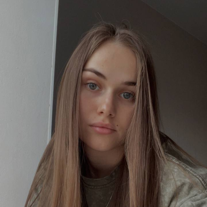 Александра