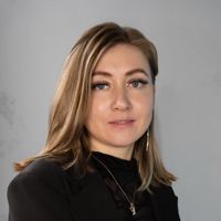 Мила