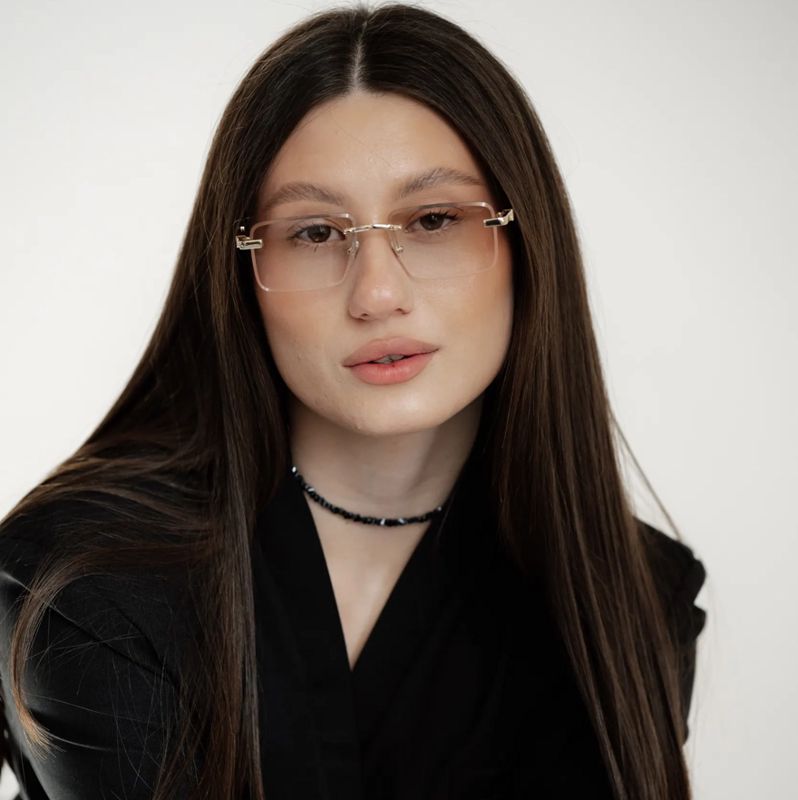 Полина
