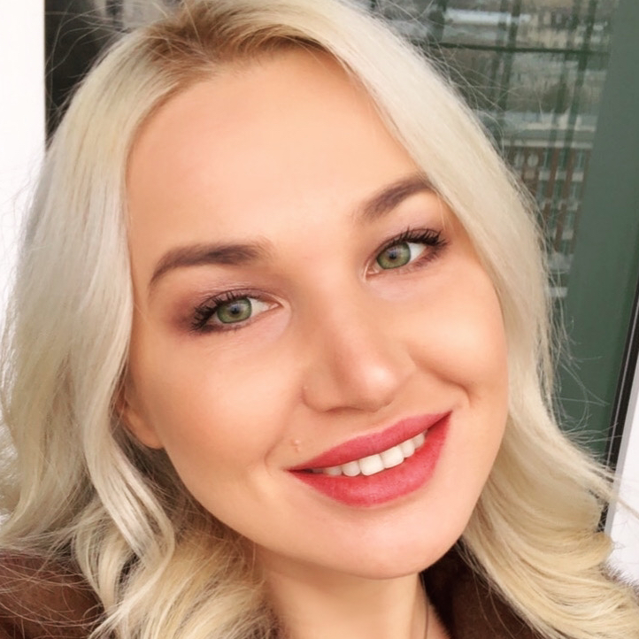 Светлова Светлана