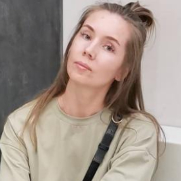 Полина