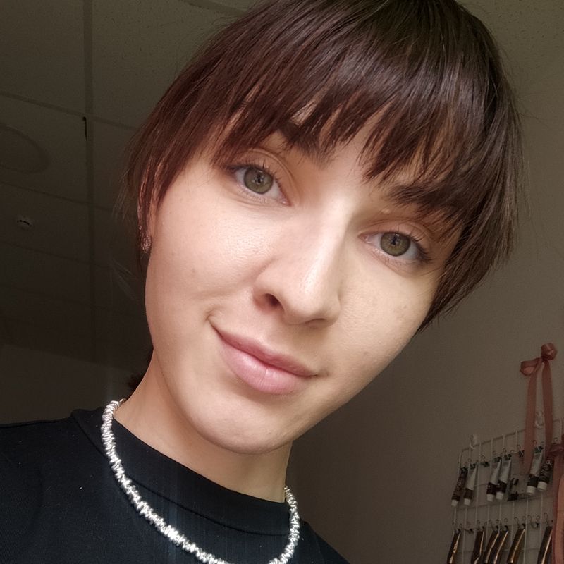 Яна Макарова