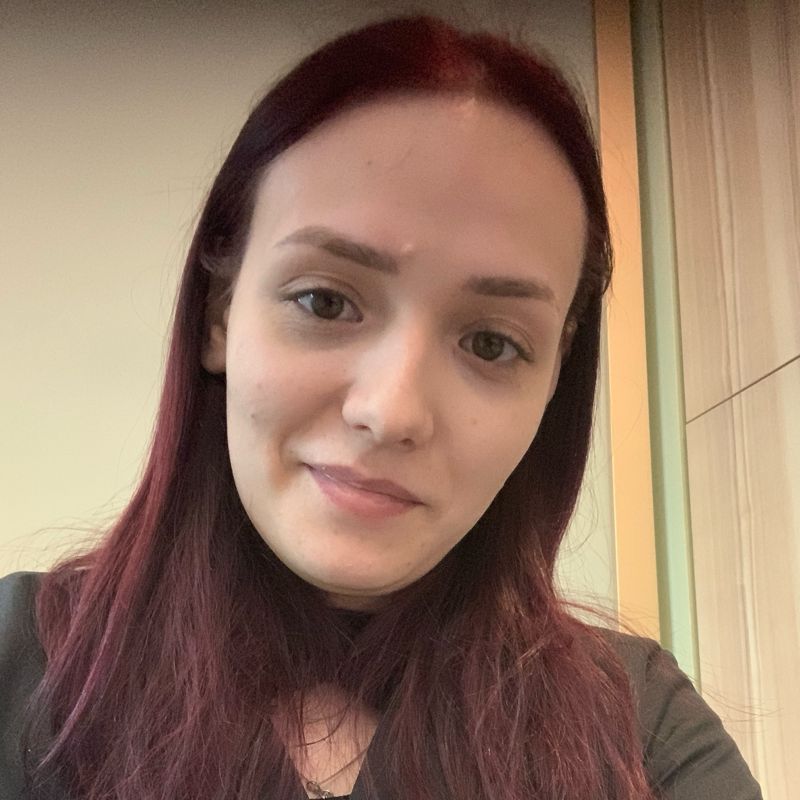 Арина Бузикова