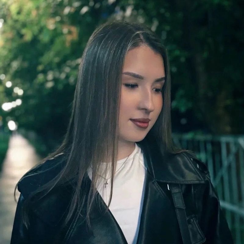 Ева Селиверстова