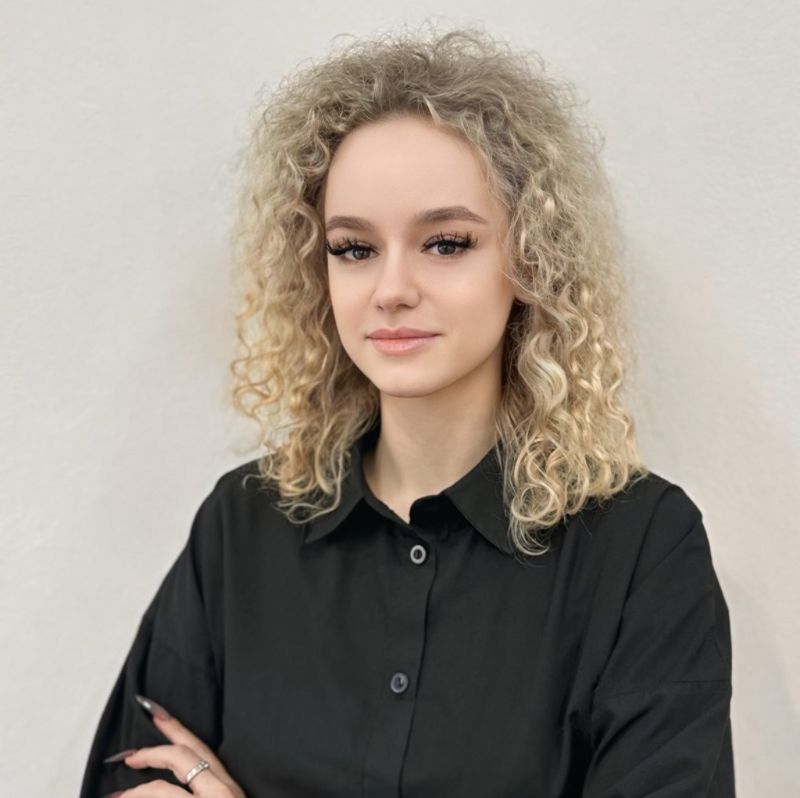 Алина