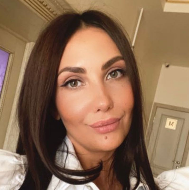 Лаврова Наталья