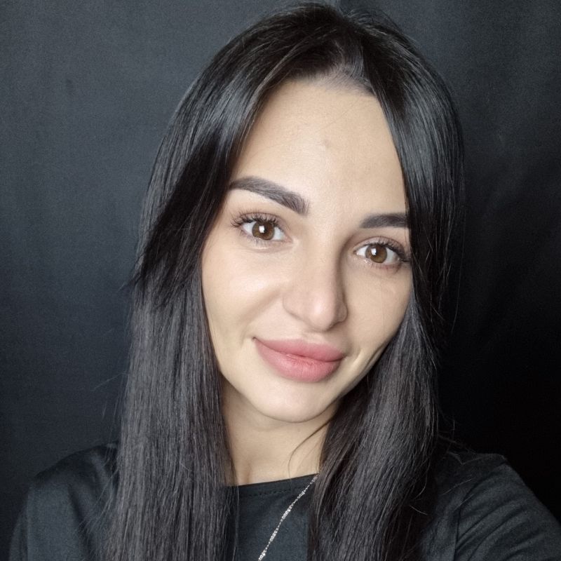 Лопатина Рита