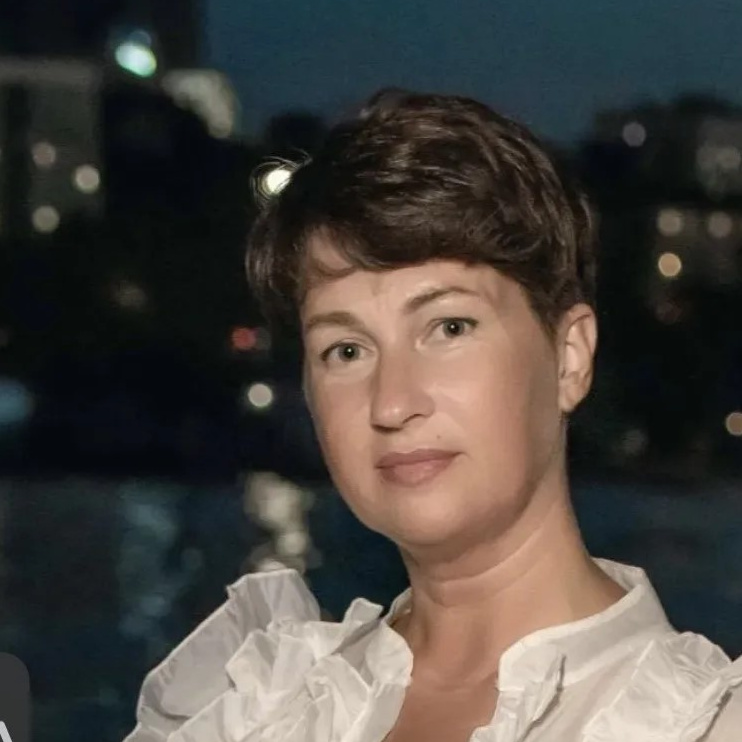 Емельяненко Елена