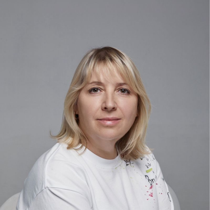 Столярова Ольга