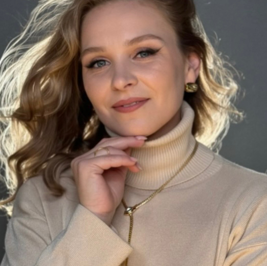 Зиновьева Елена