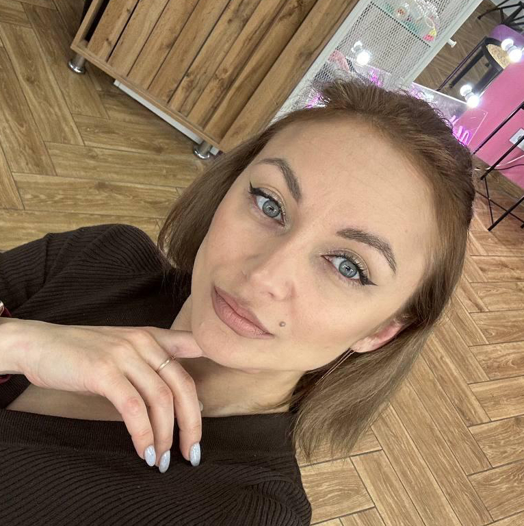 Яна