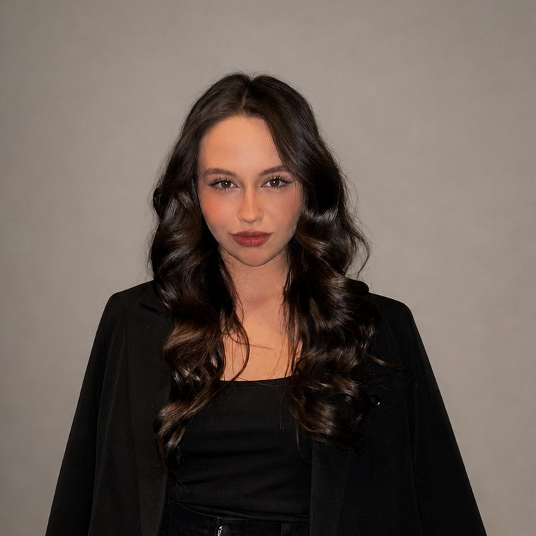 Алина