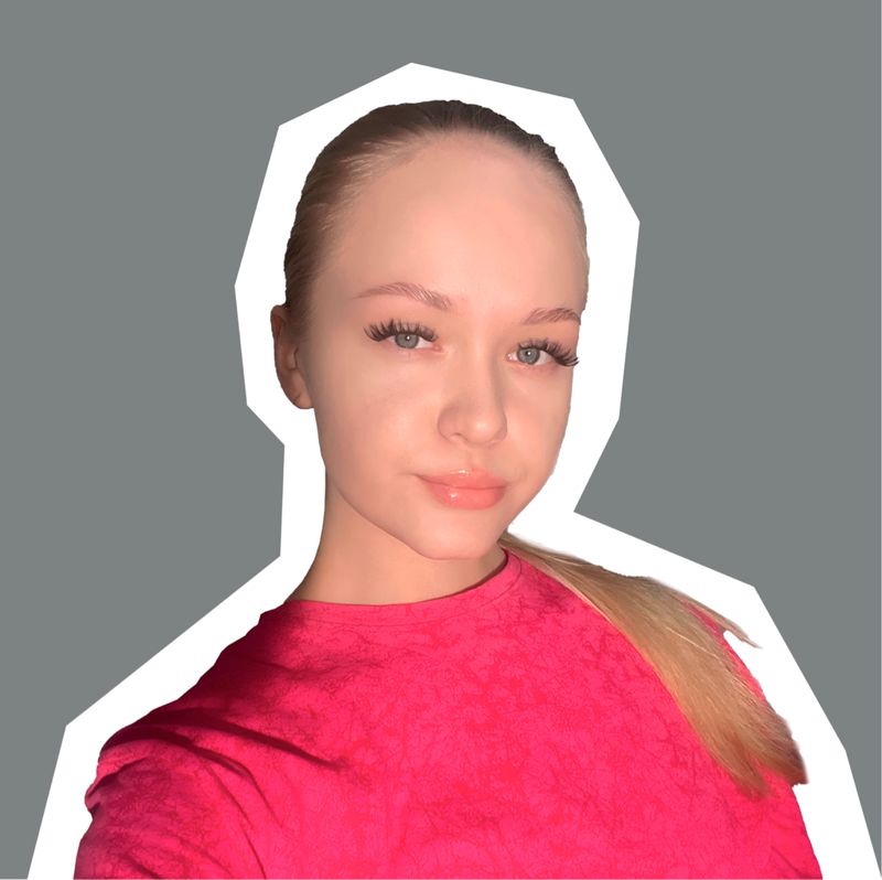 Юлия М