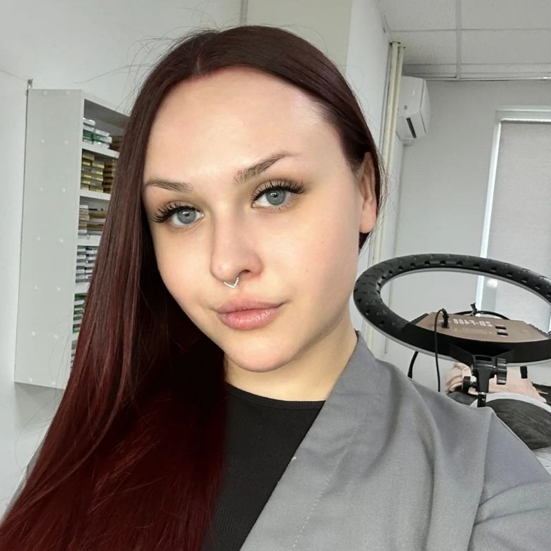 Анастасия Ресницы