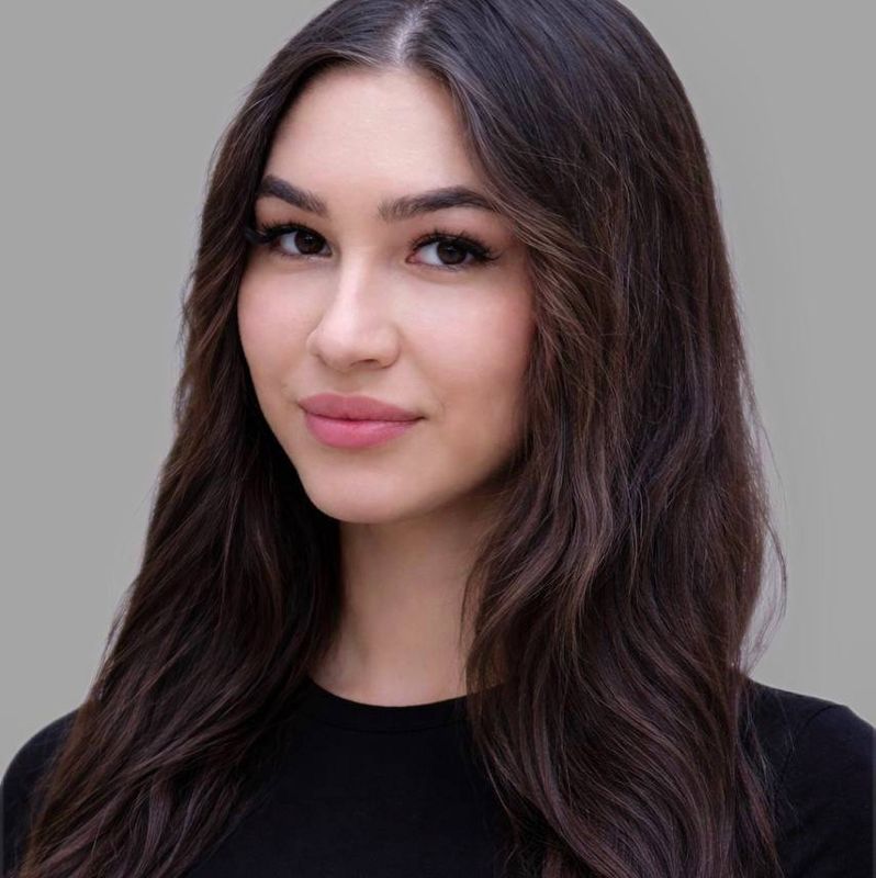 Алина