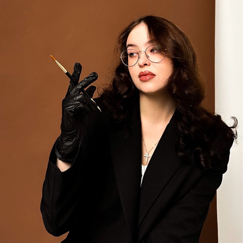 Манукян Эллина