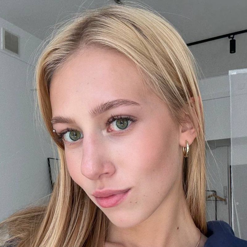 Анна