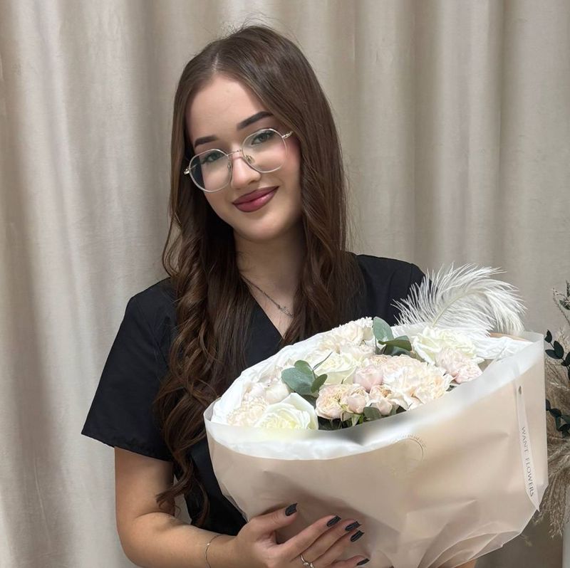Колесникова Юлия