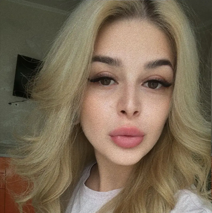 Елисеева Анастасия