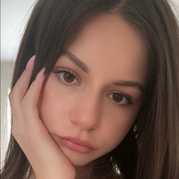 Алина