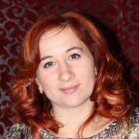 Наталья Ахатова
