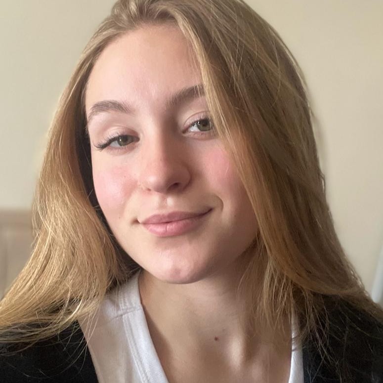 Алина