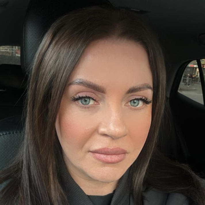 Зажинская Анна