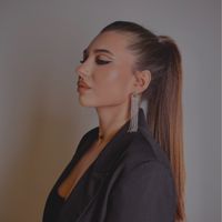 Алина