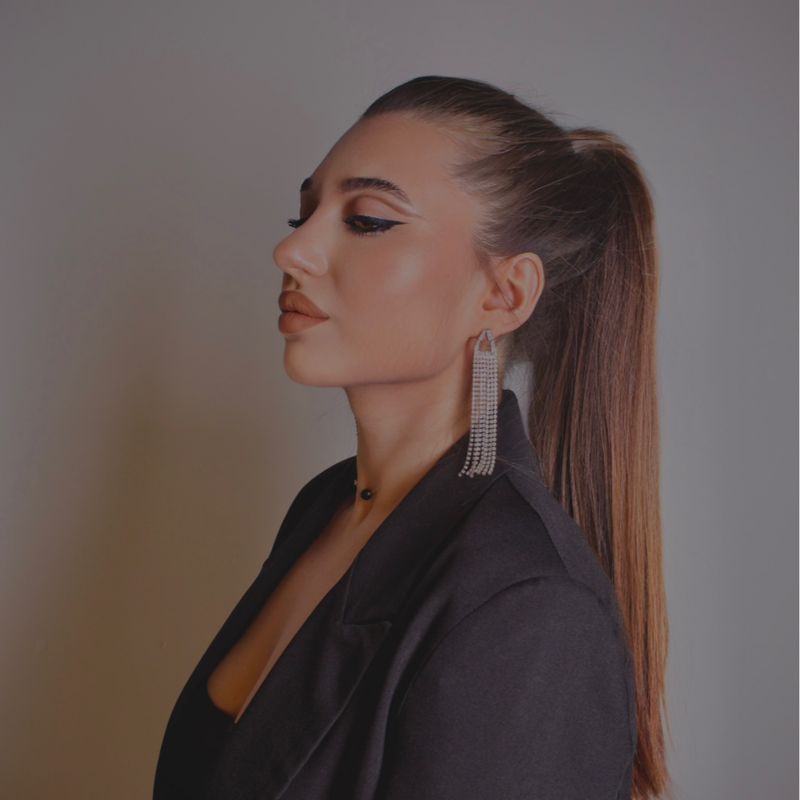 Алина