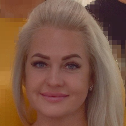 Леонова Юля