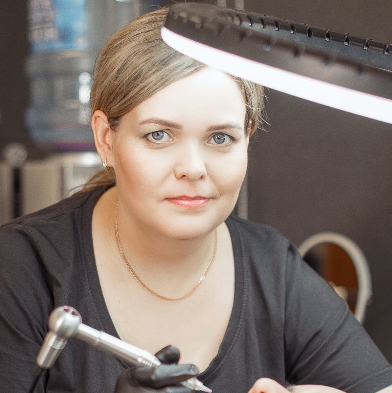 Гринева Елена