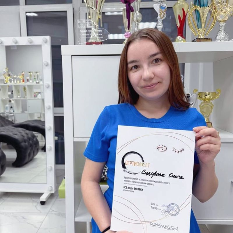Ольга наращивание/ламинирование ресн