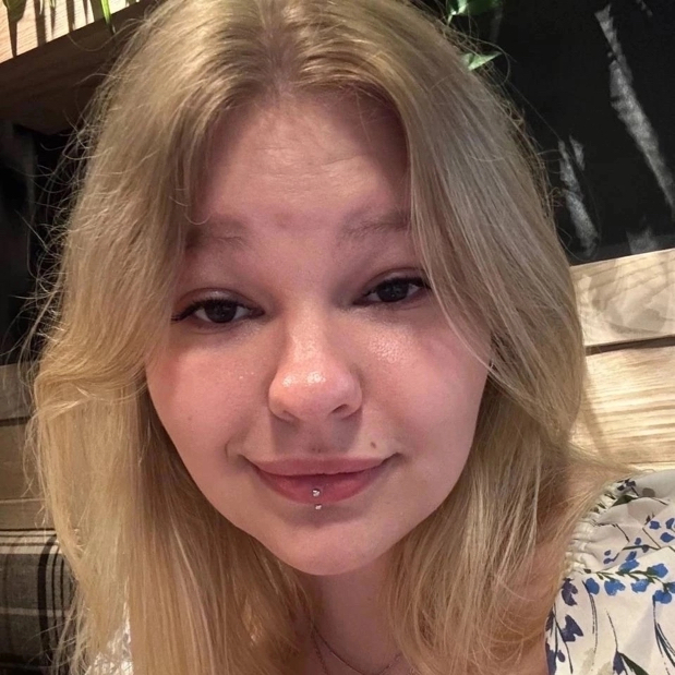 Алина