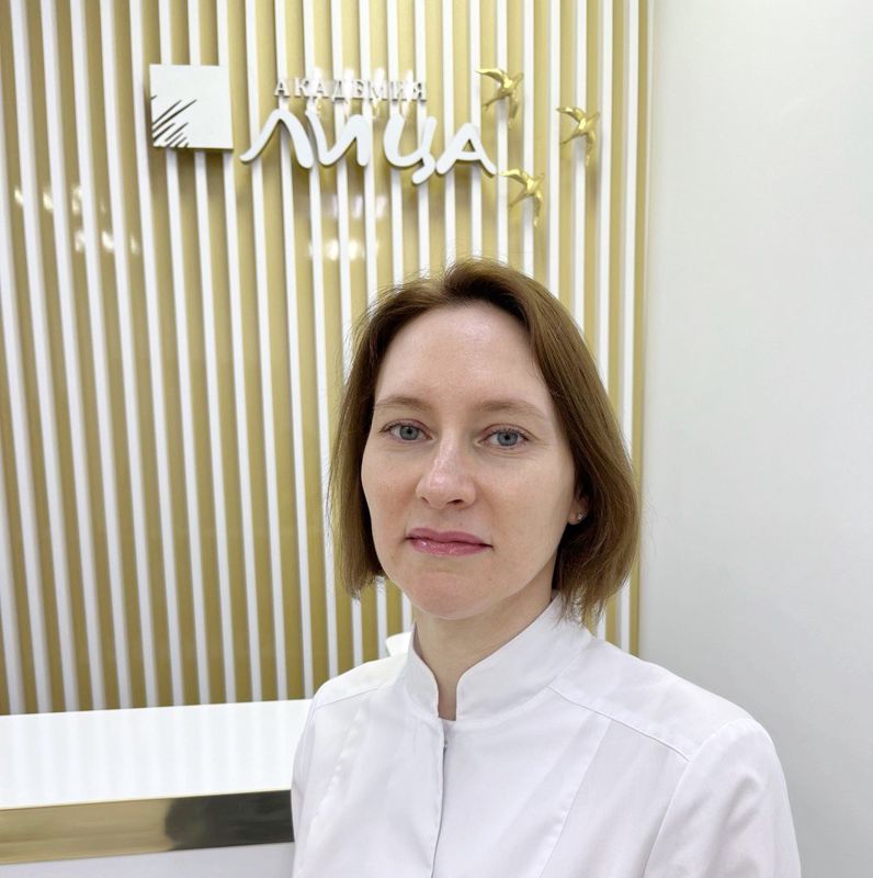 Неменущая Елена