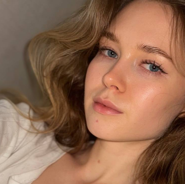 Алина