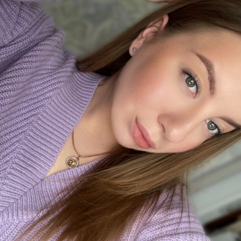 Ларионова Елена