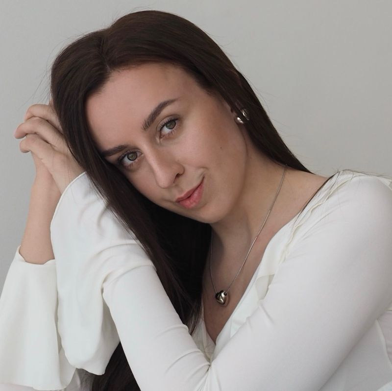 Алина