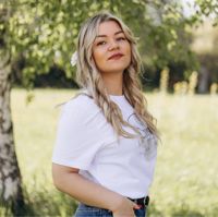 Судакова Юля