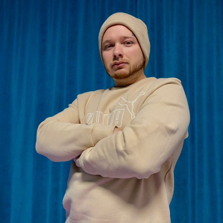 Руссо Роман