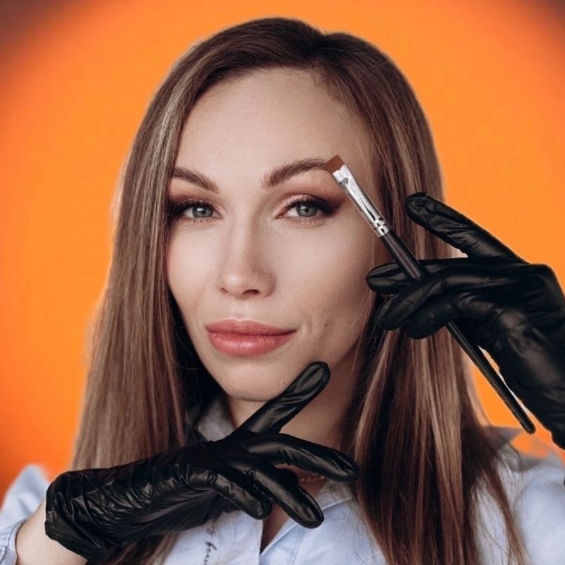 Леся Бровист