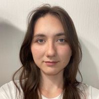 Полина